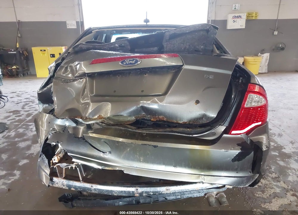2011 FORD FUSION VIN: 3FAHP0HA3BR317047