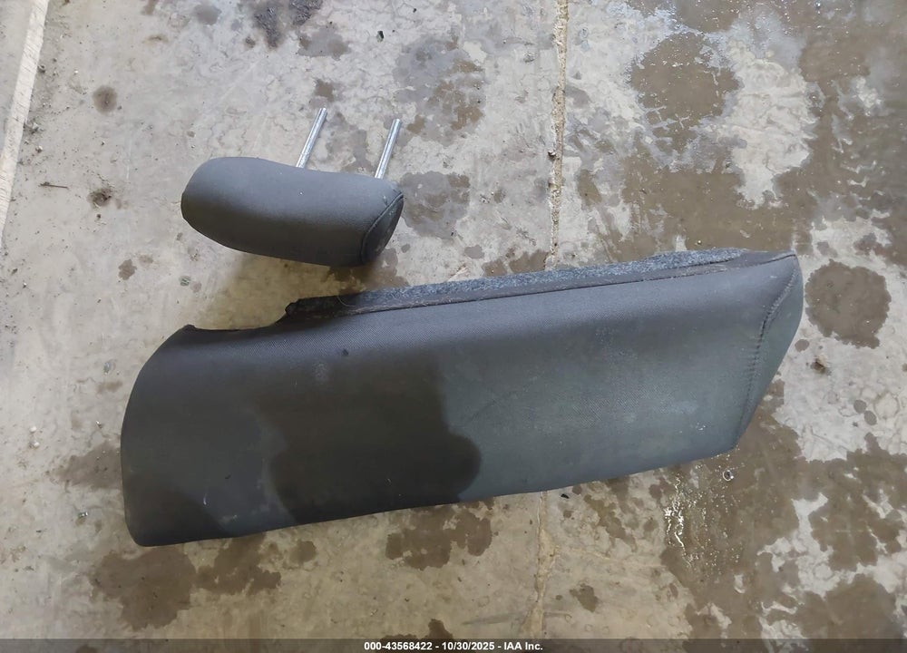 2011 FORD FUSION VIN: 3FAHP0HA3BR317047
