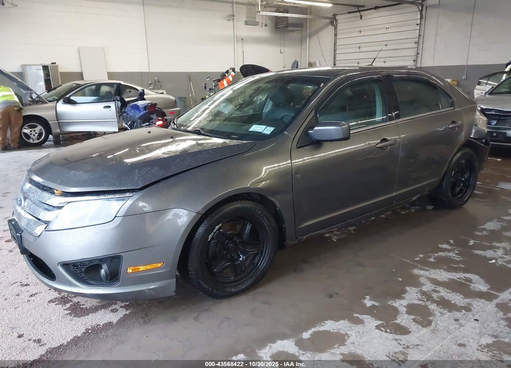 2011 FORD FUSION VIN: 3FAHP0HA3BR317047