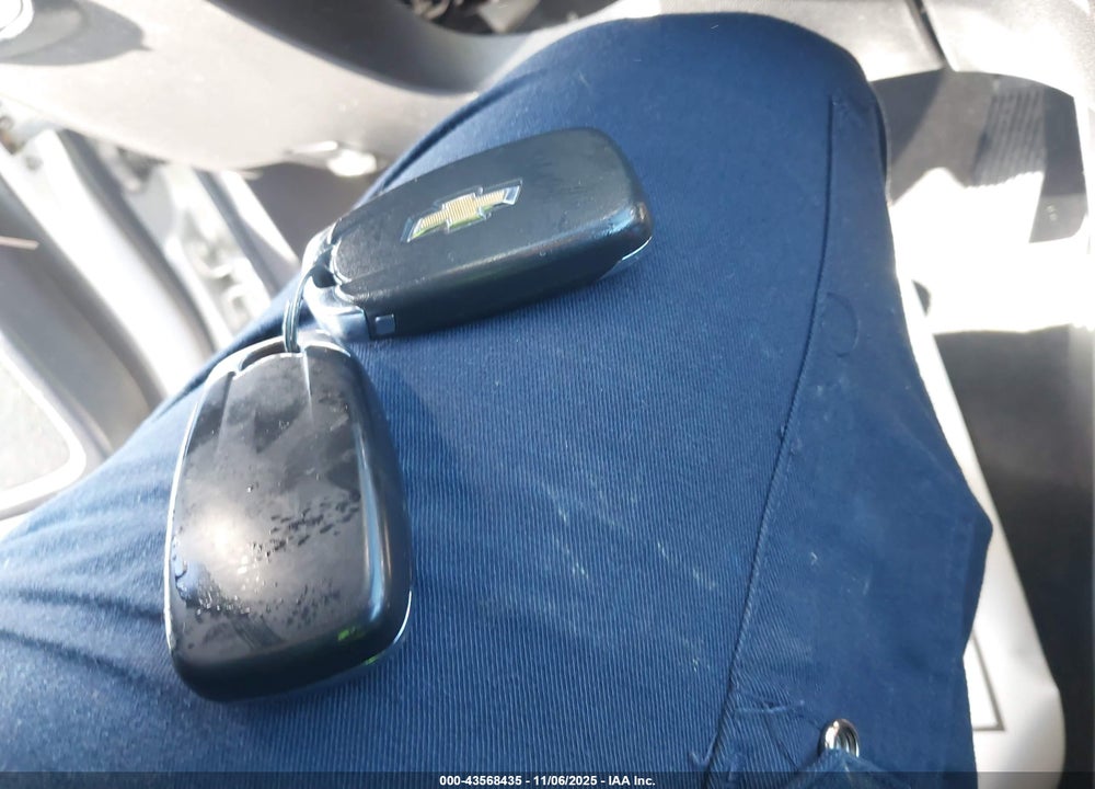 2020 CHEVROLET EQUINOX VIN: 3GNAXUEV1LS529621