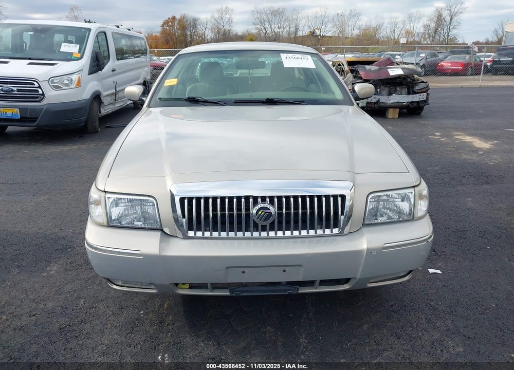 2007 MERCURY GRAND MARQUIS VIN: 2MEFM75V07X639825