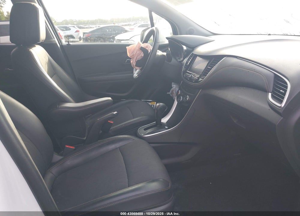 2021 CHEVROLET TRAX AWD LT VIN: KL7CJPSB1MB359382