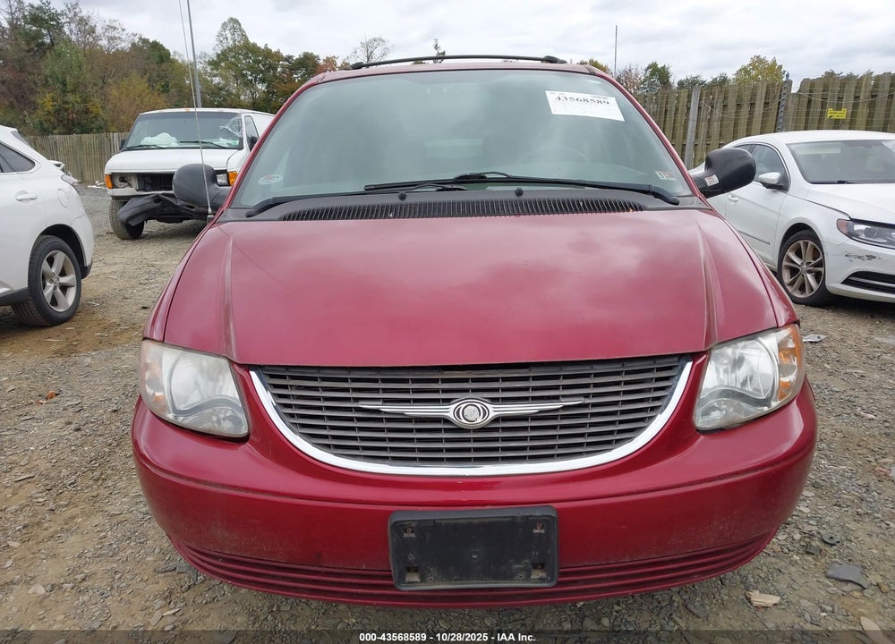 2003 CHRYSLER TOWN & COUNTRY LX VIN: 2C4GP443X3R344130