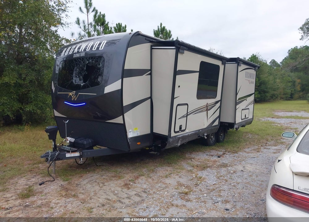 2022 ROCKWOOD RW SIGNATURE VIN: 4X4TRLF2XN1900574