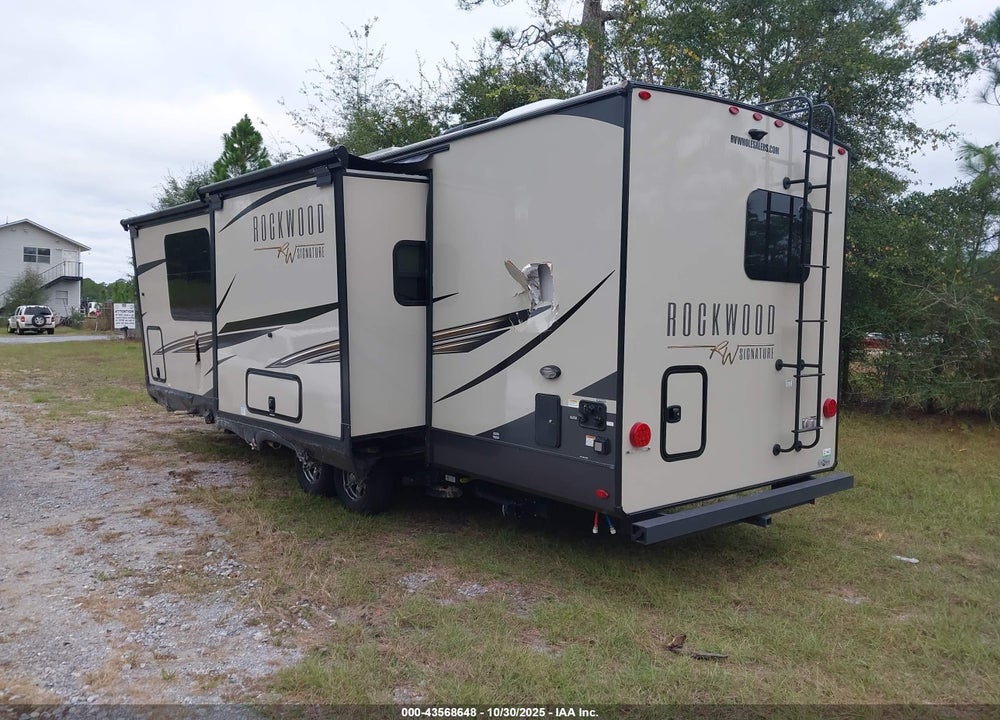 2022 ROCKWOOD RW SIGNATURE VIN: 4X4TRLF2XN1900574