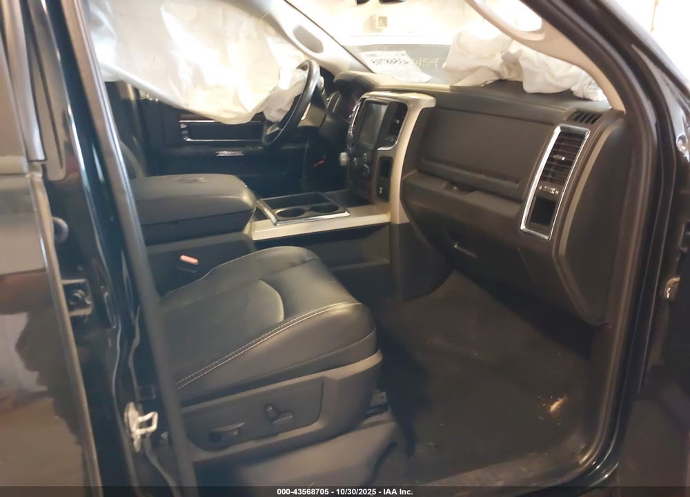 2015 RAM 1500 LAIE VIN: 1C6RR7NT7FS515722