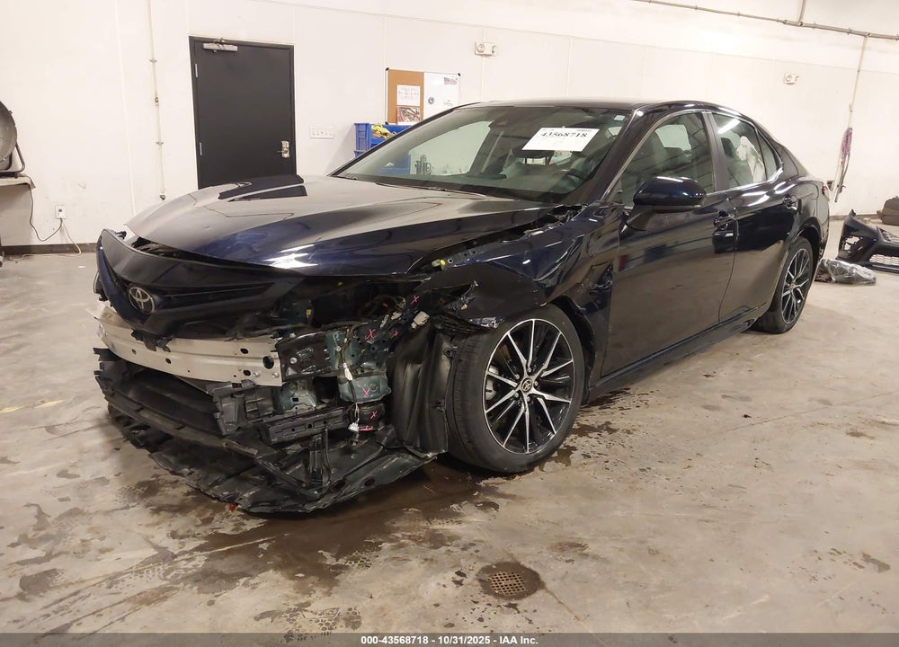 2021 TOYOTA CAMRY SE AWD VIN: 4T1G11BK3MU018941