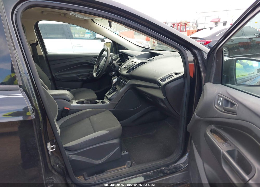 2014 FORD ESCAPE VIN: 1FMCU0F77EUB05782