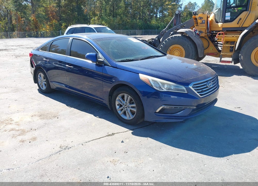 2015 HYUNDAI SONATA SE VIN: 5NPE24AF1FH219281