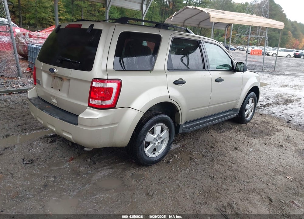 2010 FORD ESCAPE XLT VIN: 1FMCU0D71AKB12073