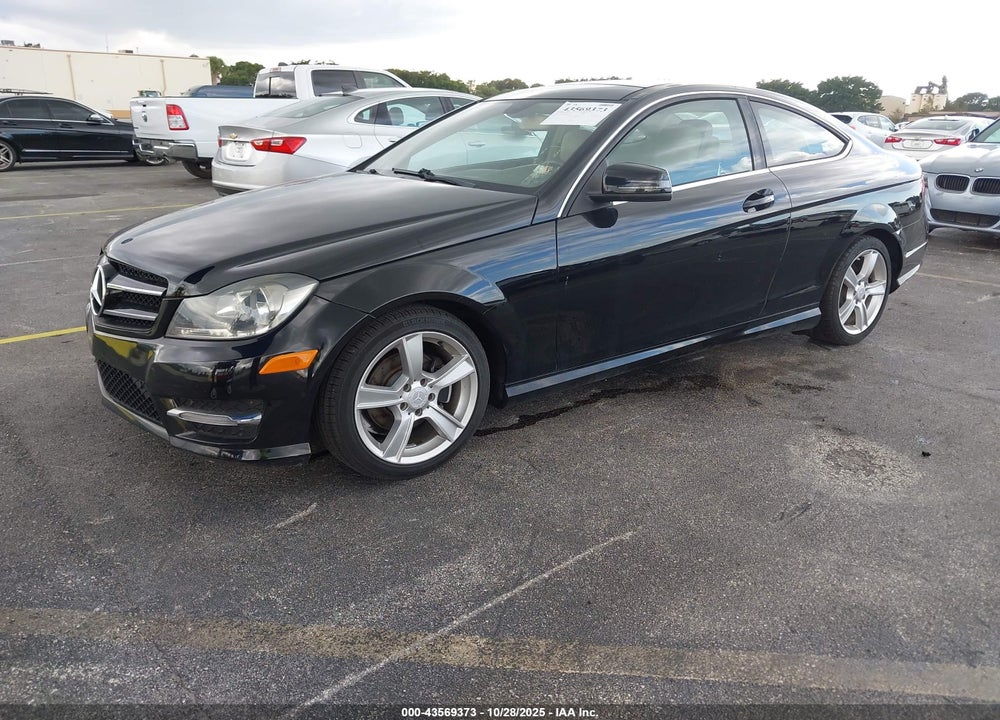 2013 MERCEDES-BENZ C 250 VIN: WDDGJ4HB5DG030719