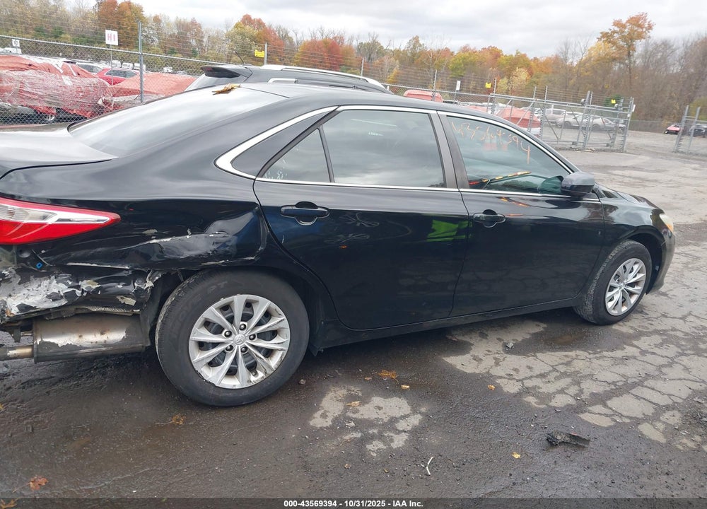 2016 TOYOTA CAMRY LE VIN: 4T4BF1FKXGR526033