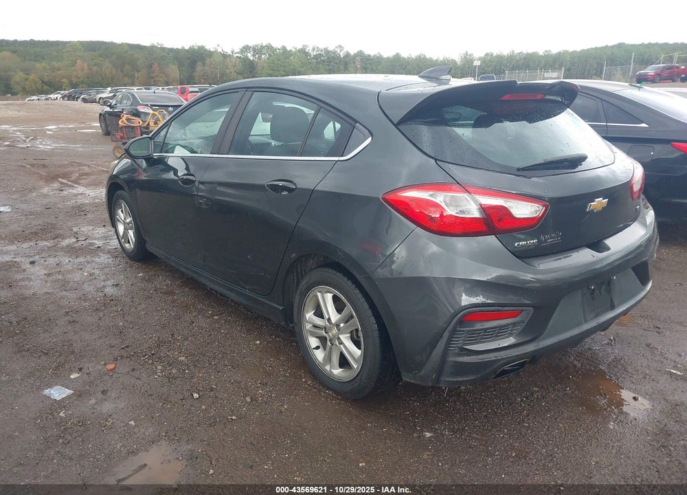 2017 CHEVROLET CRUZE VIN: 3G1BE6SM5HS583885