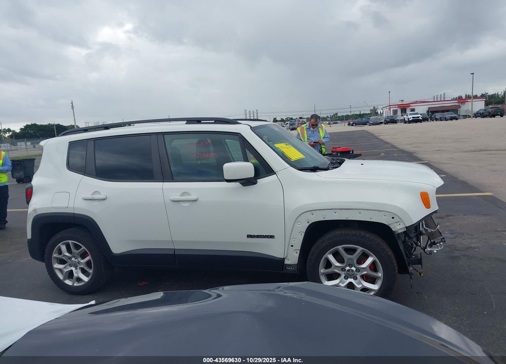 2018 JEEP RENEGADE LATITUDE FWD VIN: ZACCJABB1JPG67931