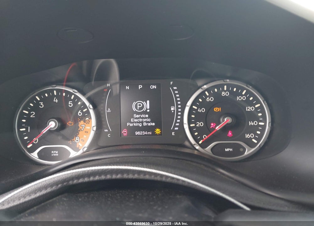 2018 JEEP RENEGADE LATITUDE FWD VIN: ZACCJABB1JPG67931