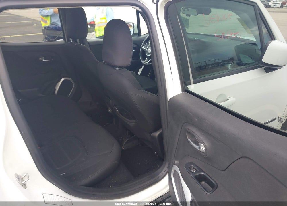2018 JEEP RENEGADE LATITUDE FWD VIN: ZACCJABB1JPG67931