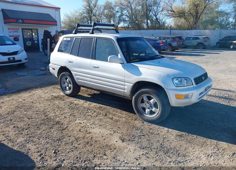 2000 TOYOTA RAV4 VIN: JT3HP10V7Y7155085