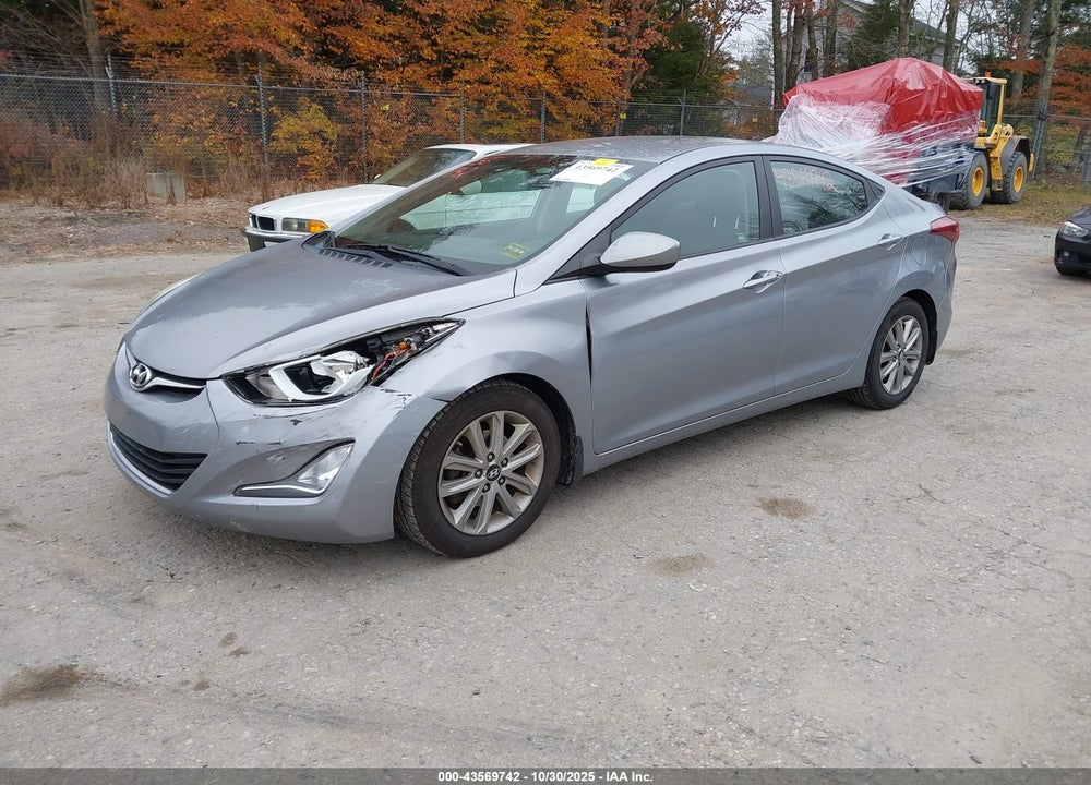 2016 HYUNDAI ELANTRA SE VIN: 5NPDH4AE5GH692183