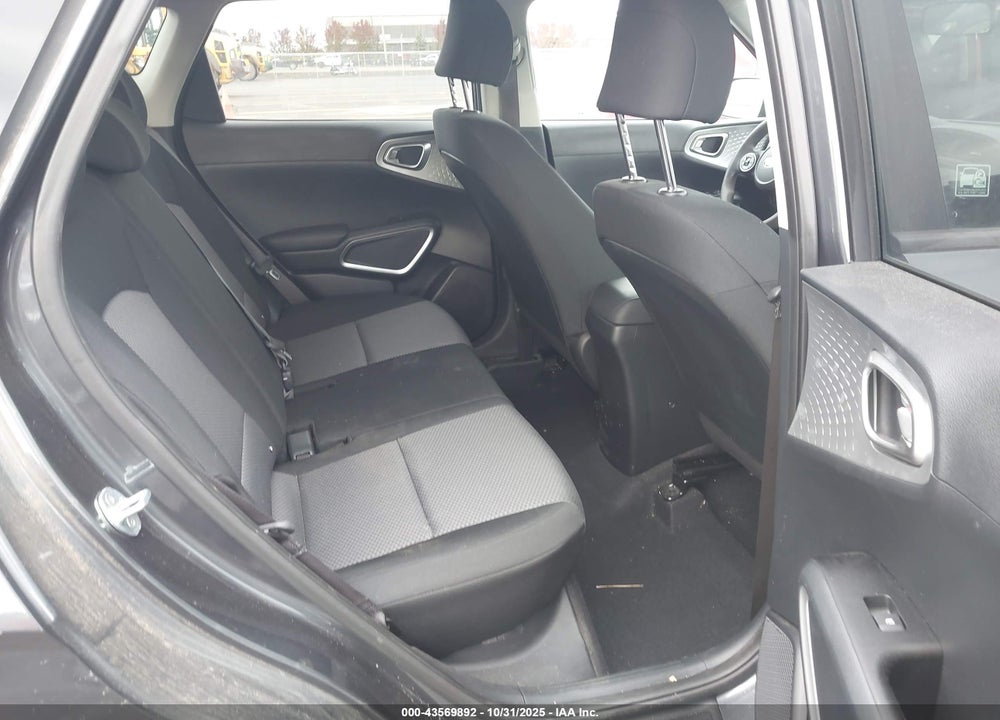2021 KIA SOUL LX VIN: KNDJ23AU1M7753583