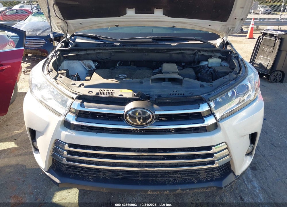 2017 TOYOTA HIGHLANDER LIMITED VIN: 5TDYZRFH5HS218017