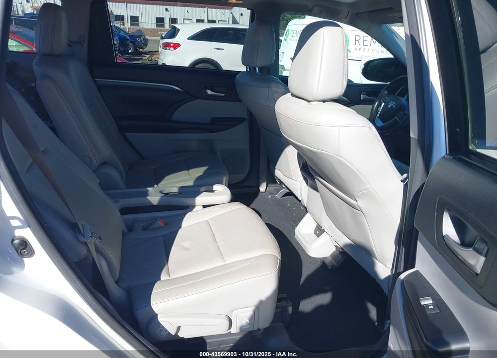 2017 TOYOTA HIGHLANDER LIMITED VIN: 5TDYZRFH5HS218017