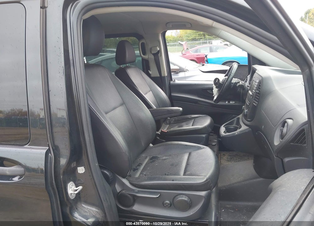 2017 MERCEDES-BENZ METRIS VIN: WD4PG2EE5H3337838