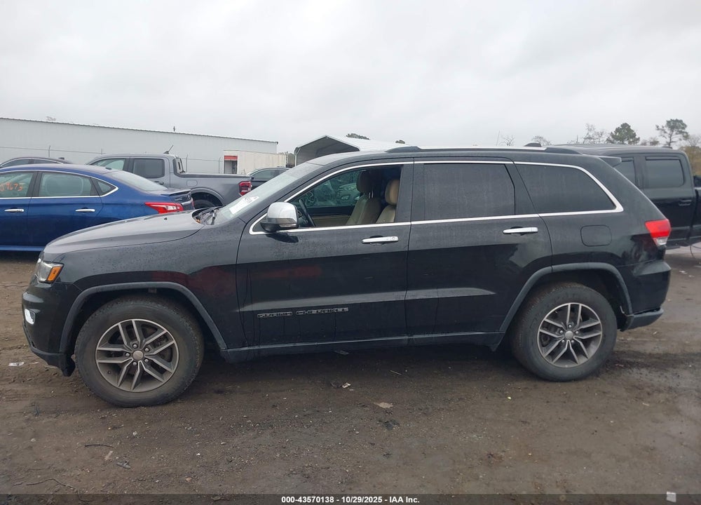 2017 JEEP GRAND CHEROKEE LIMITED 4X2 VIN: 1C4RJEBG2HC877322