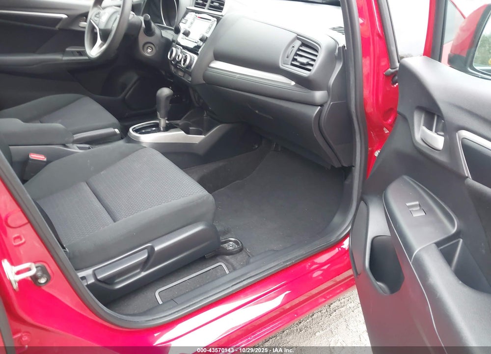 2019 HONDA FIT VIN: 3HGGK5H46KM737749