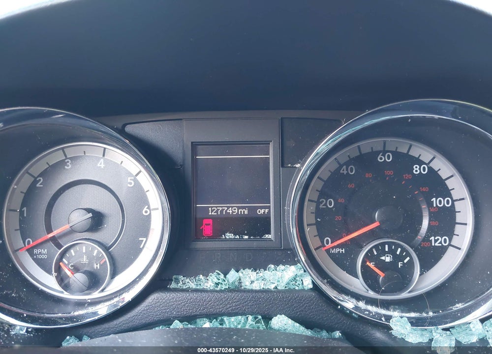 2014 DODGE GRAND CARAVAN SXT VIN: 2C4RDGCG2ER352474