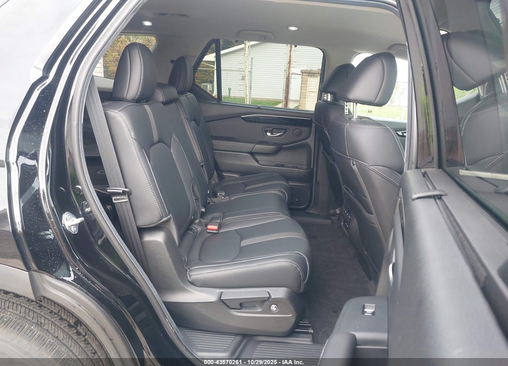 2025 HONDA PILOT EX-L VIN: 5FNYG1H41SB039955