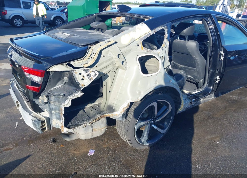 2022 HONDA ACCORD VIN: 1HGCV1F33NA085067