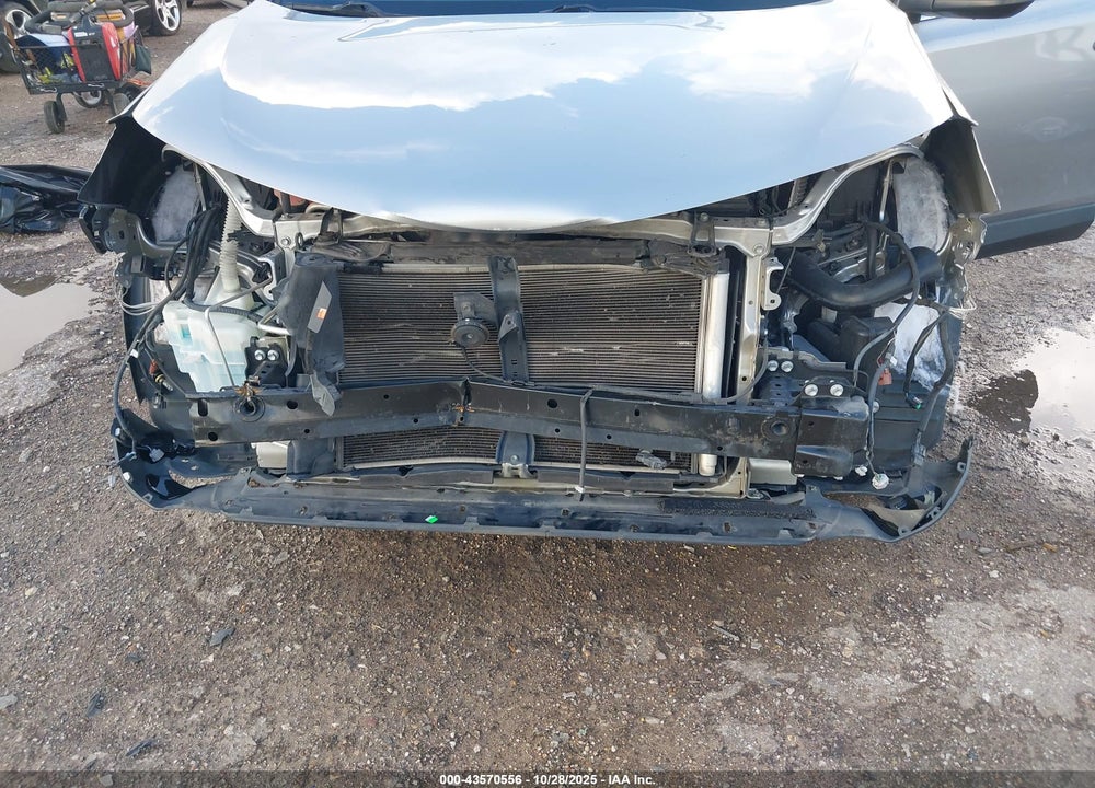 2016 TOYOTA RAV4 XLE VIN: 2T3WFREV7GW287053