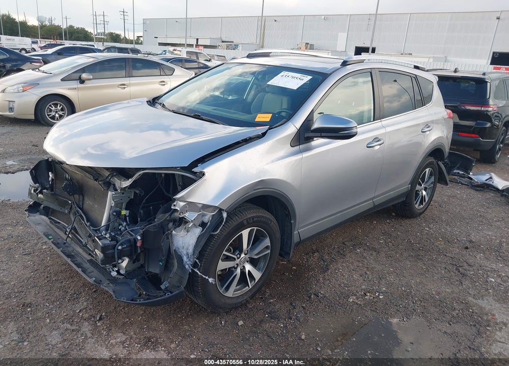 2016 TOYOTA RAV4 XLE VIN: 2T3WFREV7GW287053