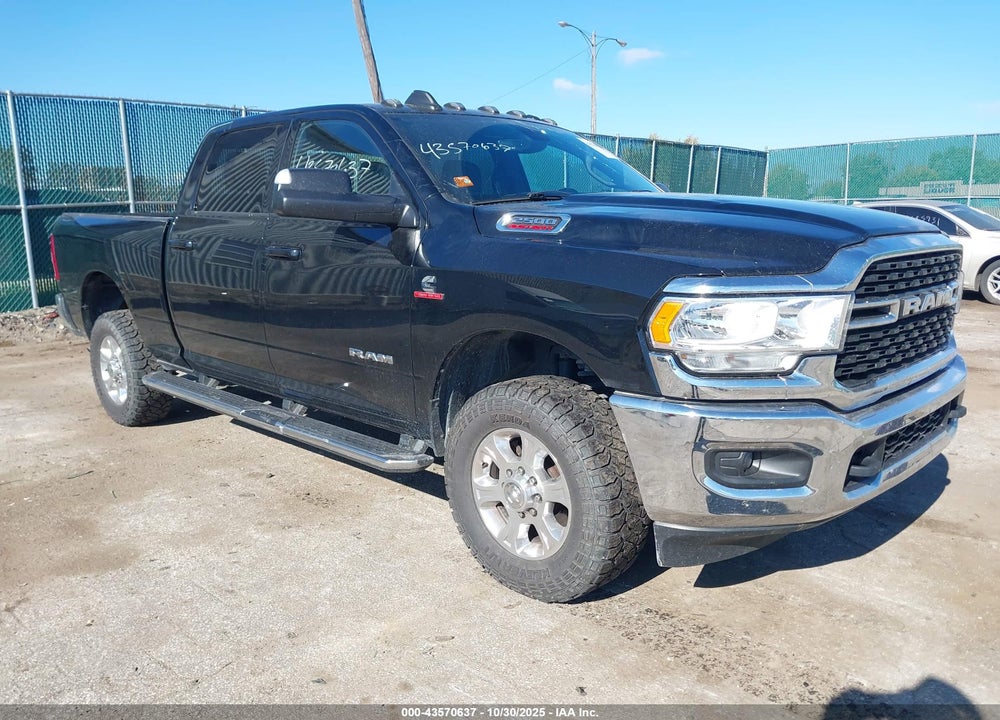 2022 RAM 2500 BIG HORN  4X4 6'4 BOX VIN: 3C6UR5DL4NG210345