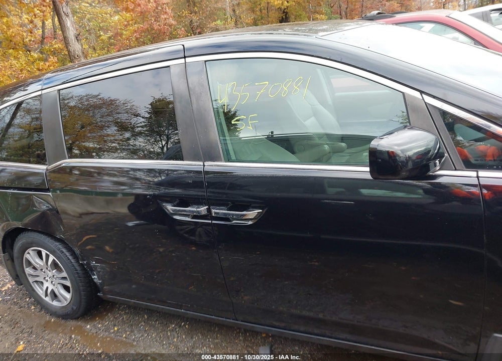 2013 HONDA ODYSSEY EX-L VIN: 5FNRL5H60DB064132
