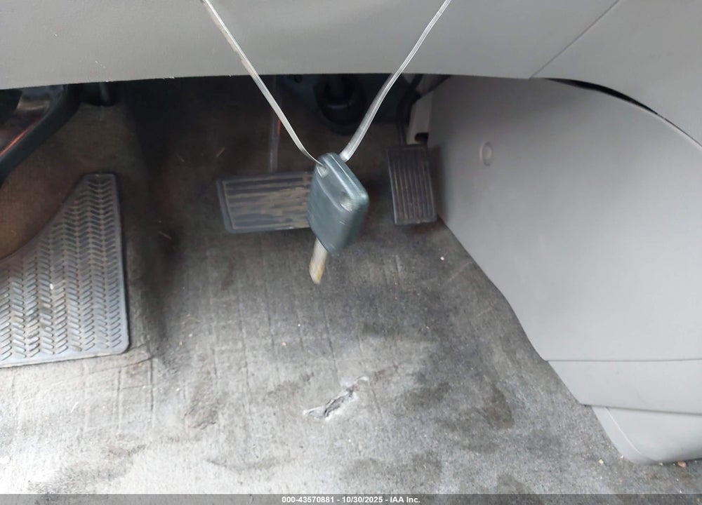 2013 HONDA ODYSSEY EX-L VIN: 5FNRL5H60DB064132