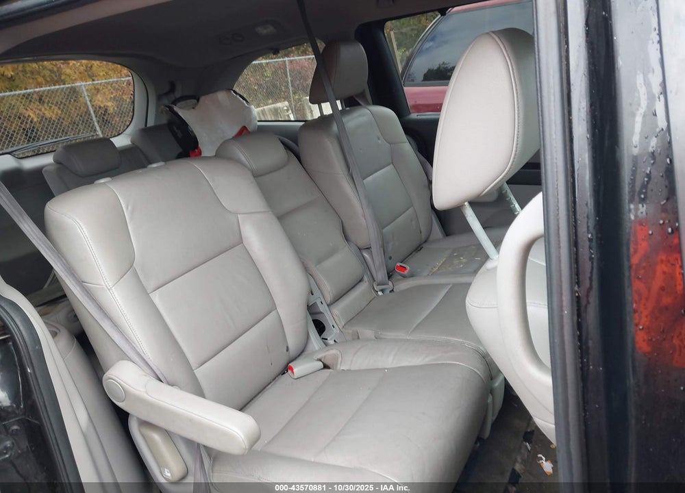 2013 HONDA ODYSSEY EX-L VIN: 5FNRL5H60DB064132