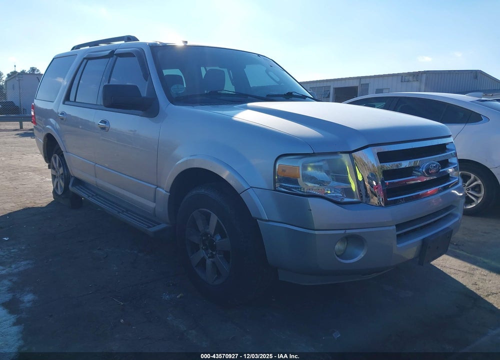 2010 FORD EXPEDITION XLT VIN: 1FMJU1F59AEA71151