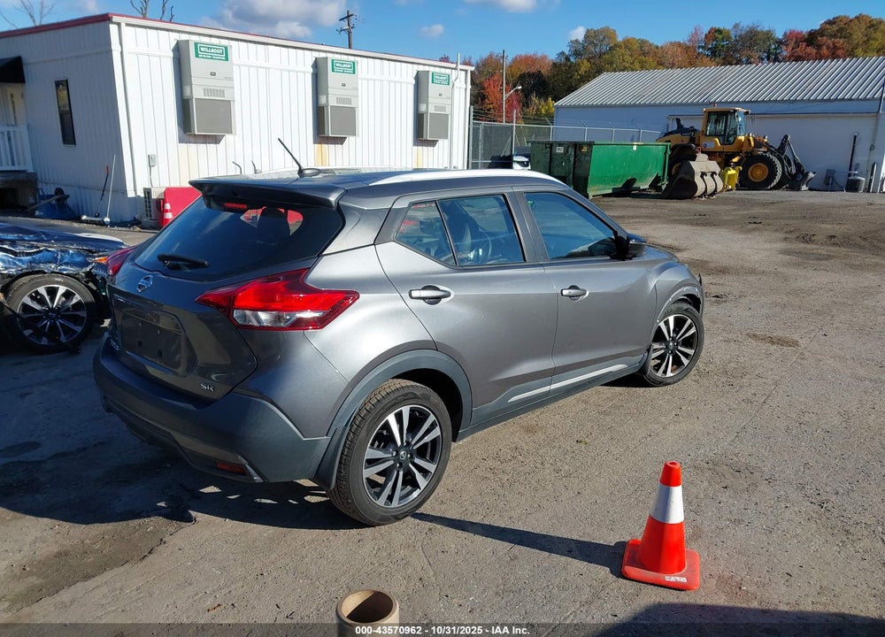 2019 NISSAN KICKS SR VIN: 3N1CP5CU3KL503650
