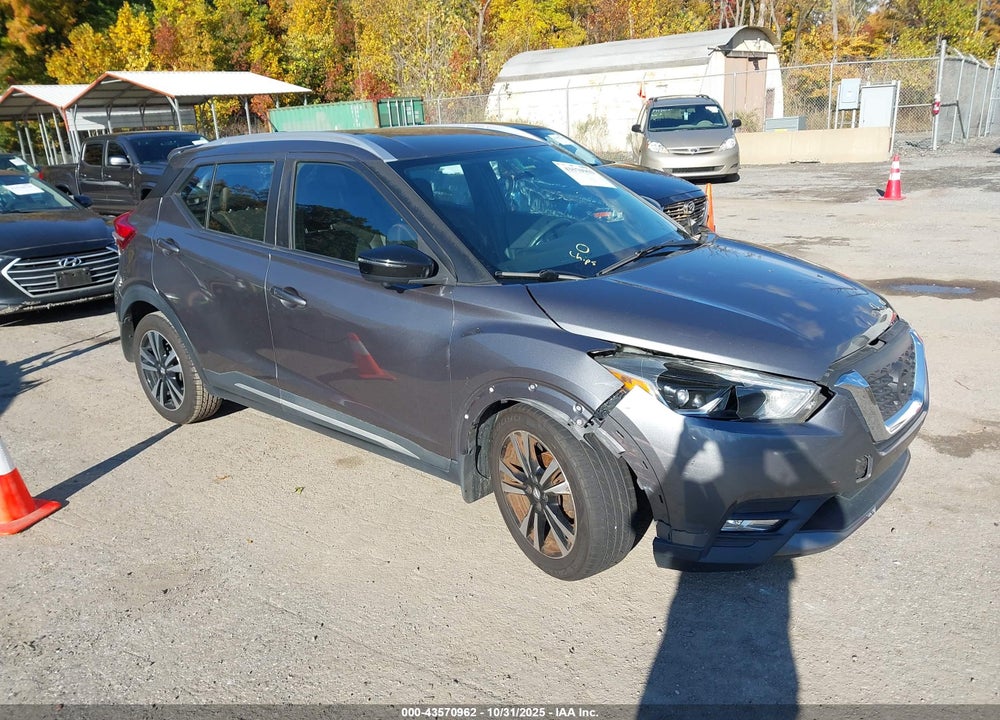 2019 NISSAN KICKS SR VIN: 3N1CP5CU3KL503650