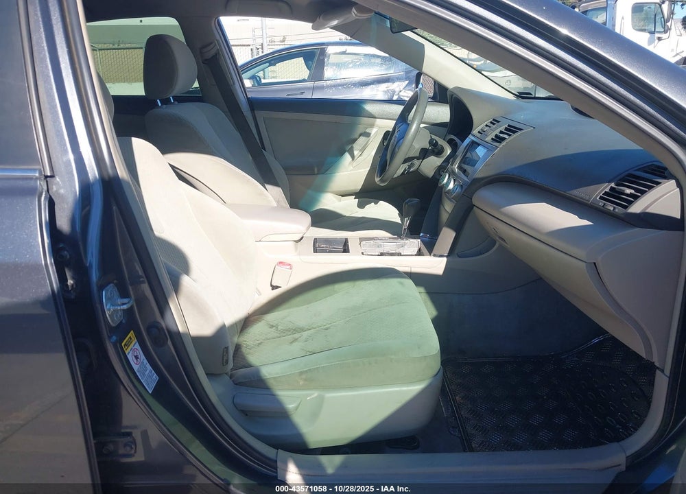 2007 TOYOTA CAMRY LE VIN: 4T1BE46KX7U174585