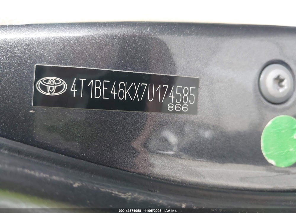 2007 TOYOTA CAMRY LE VIN: 4T1BE46KX7U174585