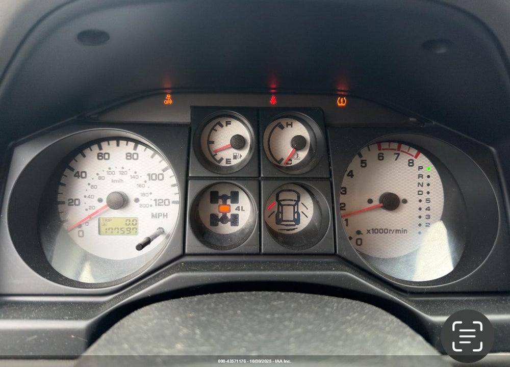 2004 MITSUBISHI MONTERO XLS VIN: JA4MW51S34J009184