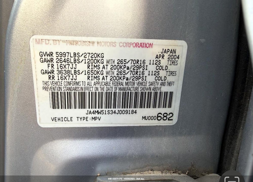 2004 MITSUBISHI MONTERO XLS VIN: JA4MW51S34J009184