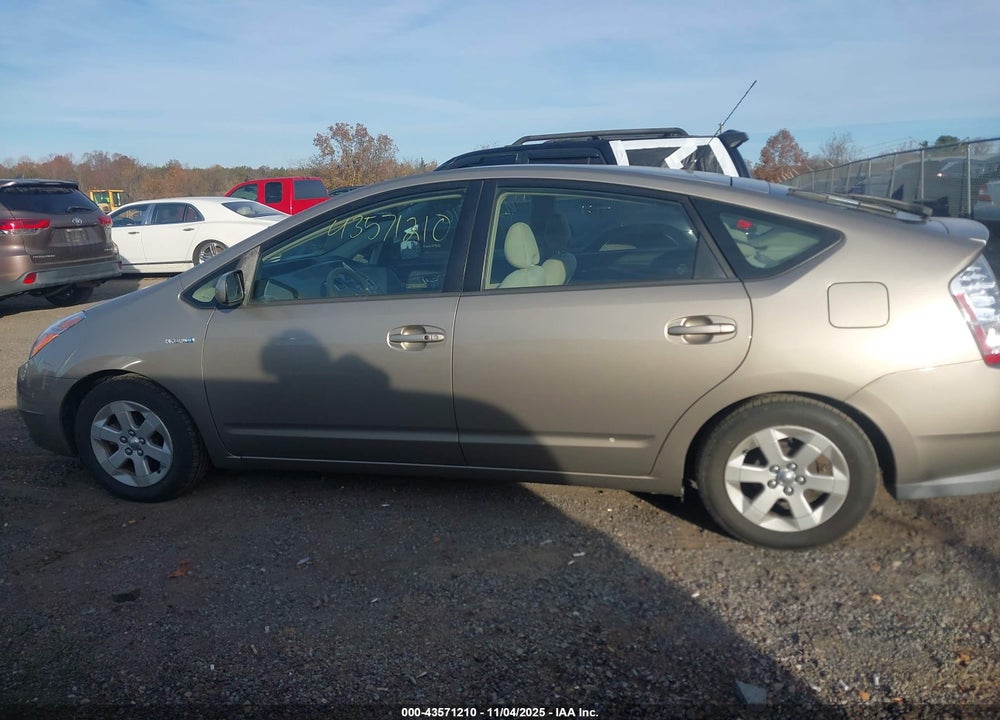 2007 TOYOTA PRIUS VIN: JTDKB20U677669280