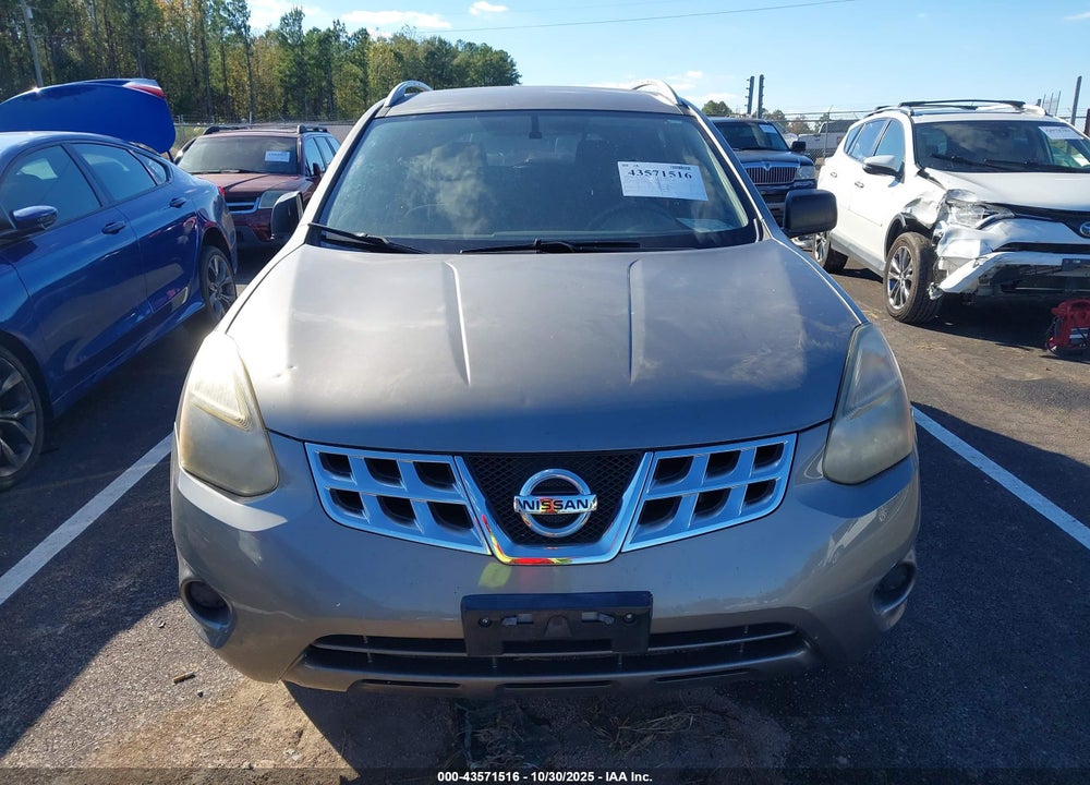 2014 NISSAN ROGUE SELECT S VIN: JN8AS5MT8EW621060