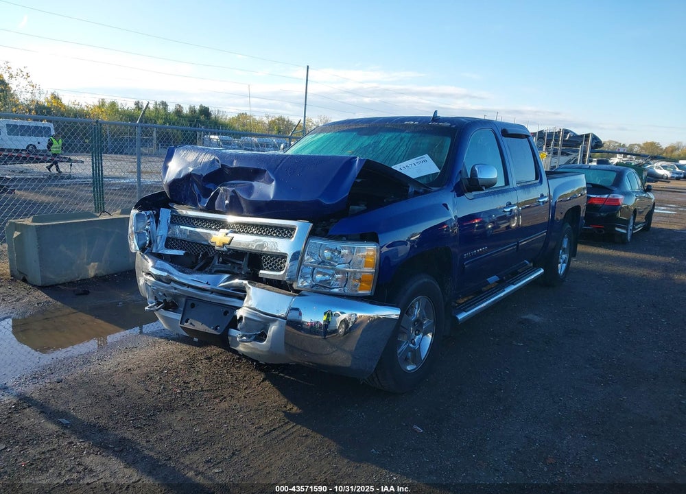 2013 CHEVROLET SILVERADO 1500 VIN: 3GCPKSE73DG182076