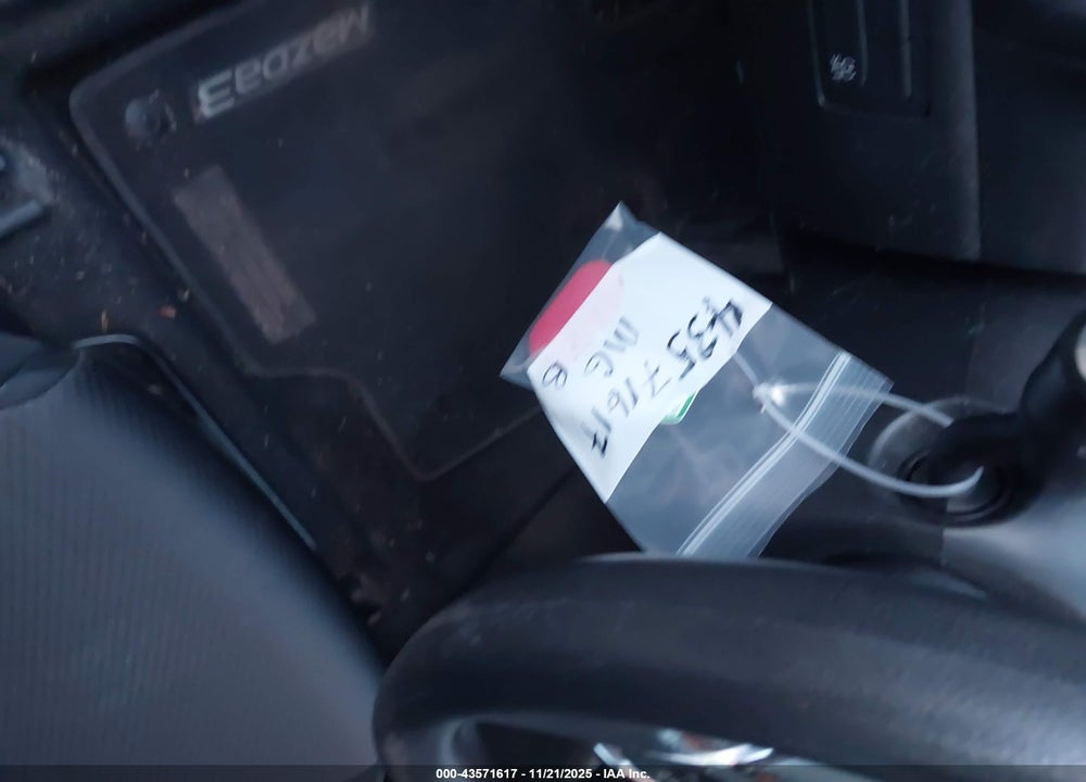 2017 MAZDA 3 SPORT VIN: JM1BN1U75H1131387