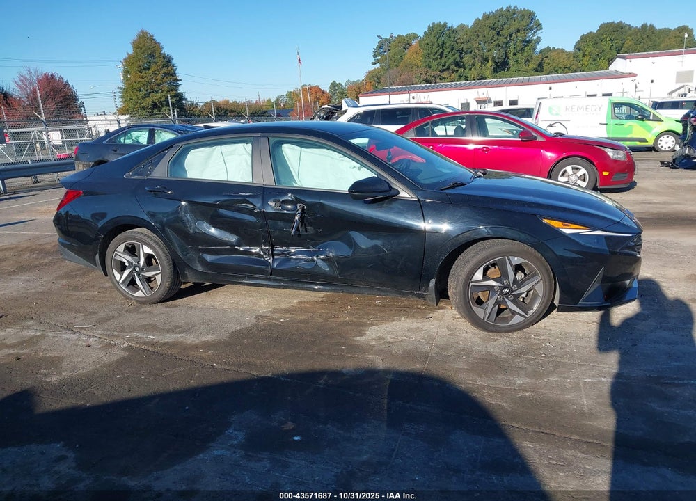 2023 HYUNDAI ELANTRA SEL VIN: KMHLS4AG8PU408691