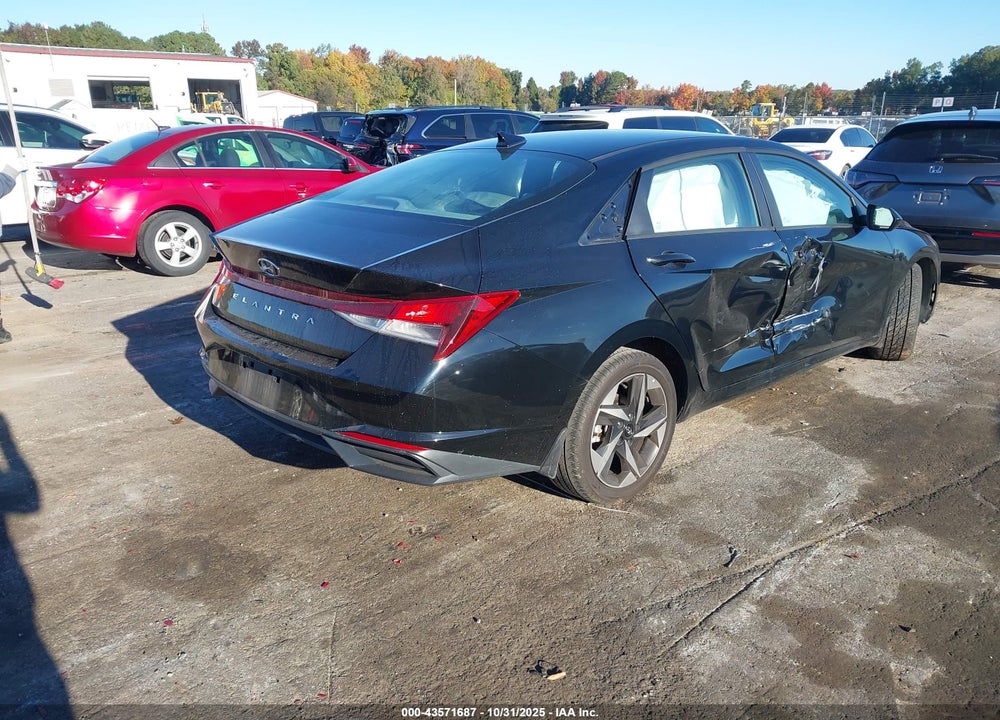 2023 HYUNDAI ELANTRA SEL VIN: KMHLS4AG8PU408691